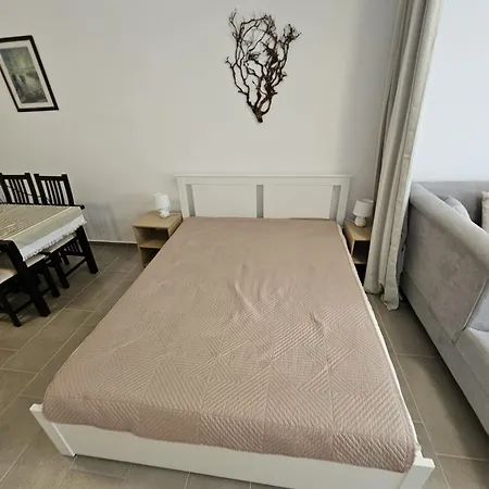 V Tichom Prostredi Marina Cape * Ахелой